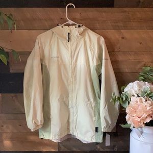 Women’s Columbia jacket size small